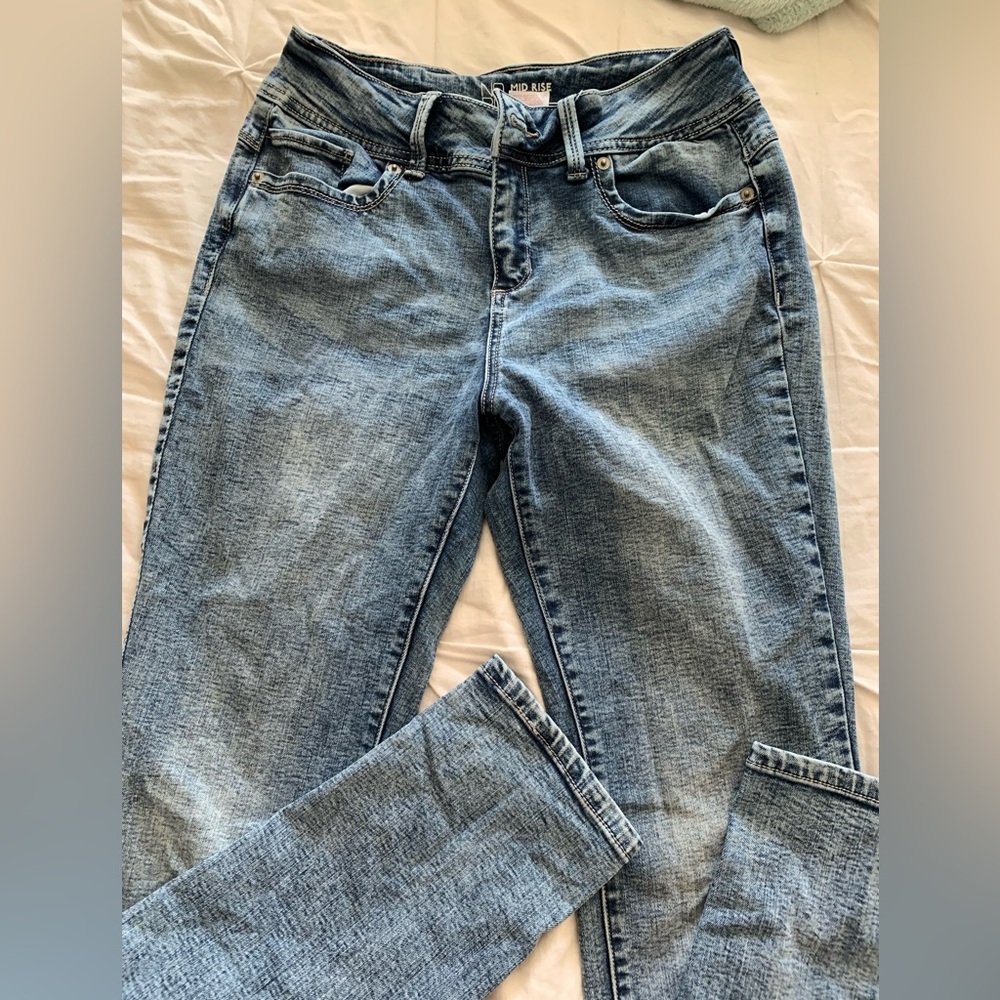 Size 11  Medium Wash Skinny Jeans
